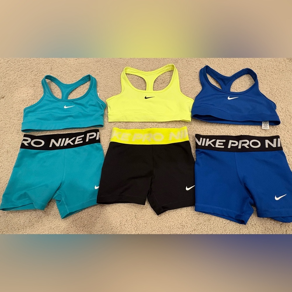 Nike Pro Sports Bra and Short Lot, 6 pieces, Girls Size Small